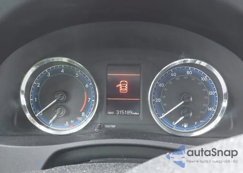 2018 Toyota Corolla Le z USA, uszkodzony, nr VIN 2T1BURHE2JC116776